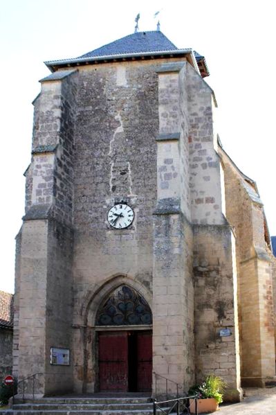 Fichier:Eglise-Saint Amand en Puisaye.jpg
